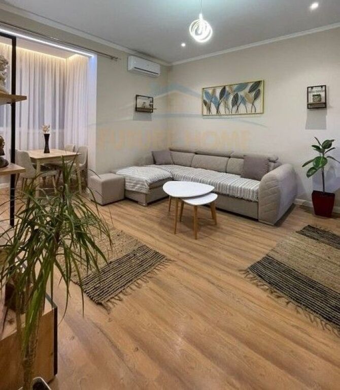 Qera Apartament 1+1, Perballe me Delijorgjin.