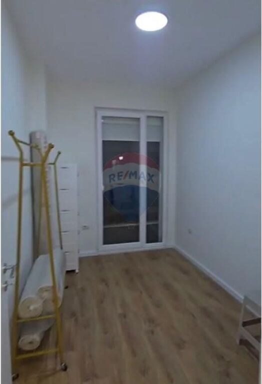 Apartament 3+1+2 me Qira tek Univers City