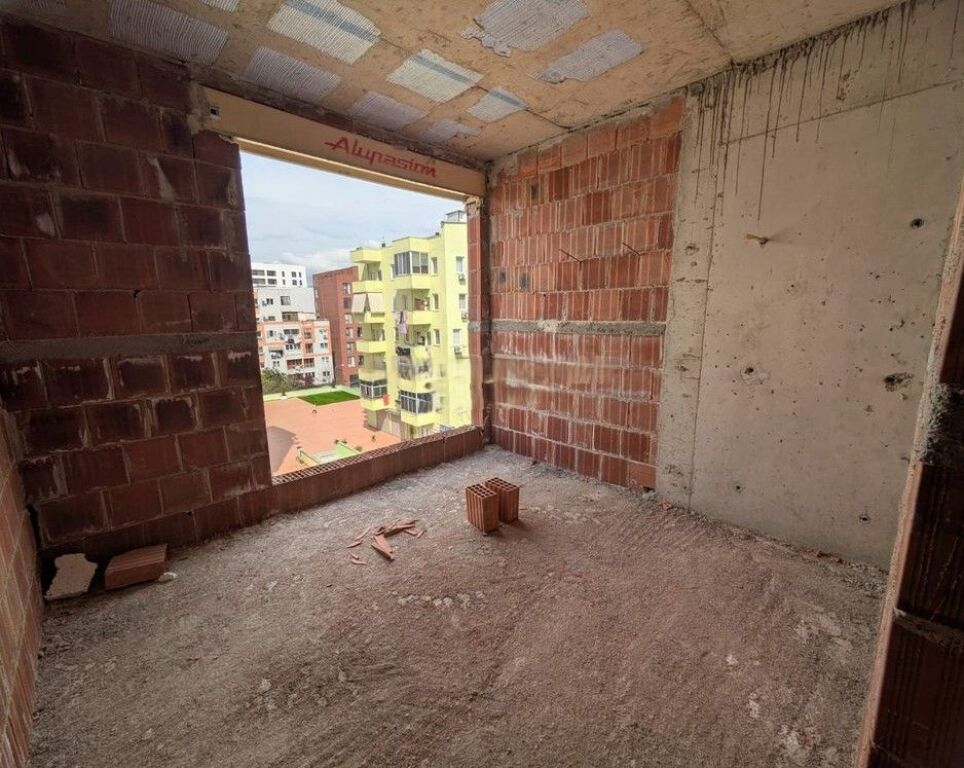 APARTMENT 2+1+2 FOR SALE ON JORDAN MISJA STREET TIRANA