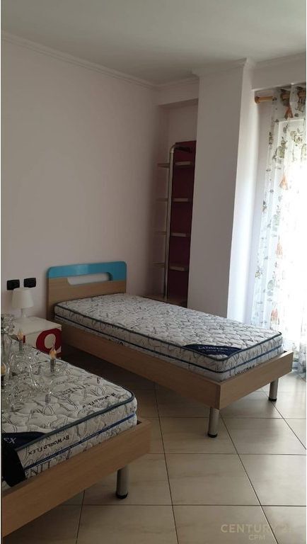 QIRA, APARTAMENT 2+1+2 TE JORDAN MISJA 700 € /Muaj