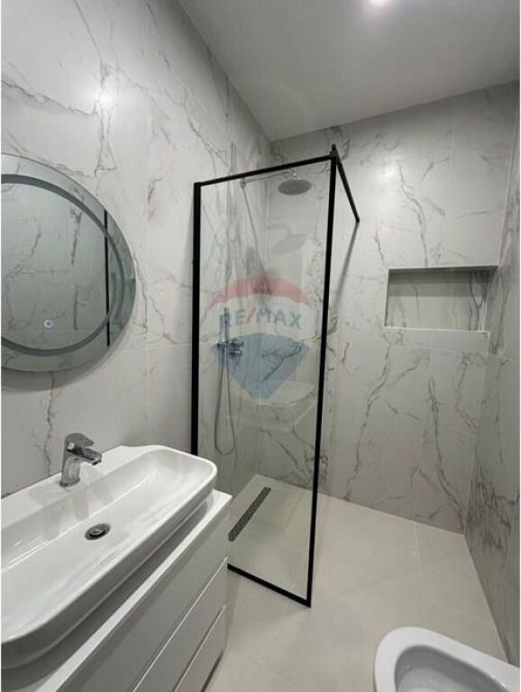 Apartament 1+1 per qira ,Bulevardi i Ri