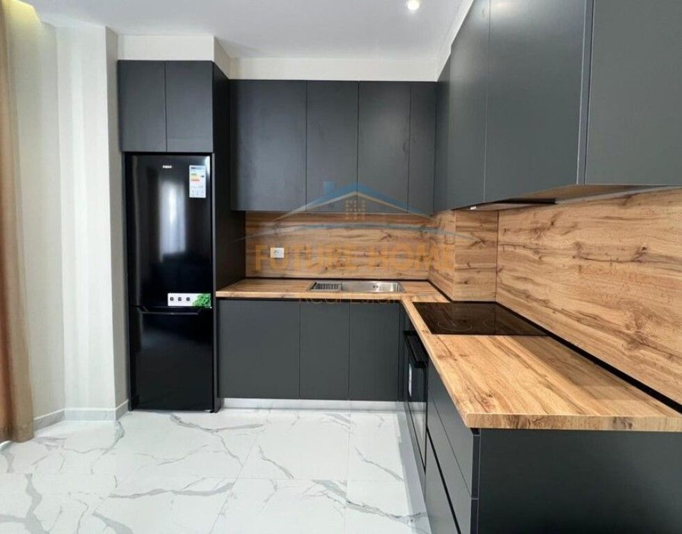 Shitet, Apartament 2+1+Verande, '' Urban Gate '' Residence, Unaza e re, Tirane