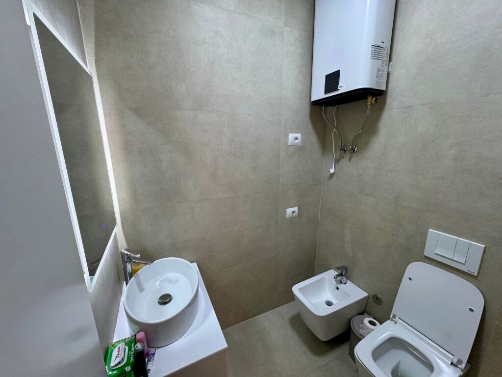 📣 QERA SUPER Apartament 2+1 Me 2 Tualete 📍 Zogu i Zi ✨