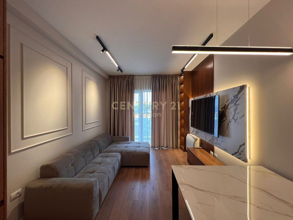 APARTAMENT 1+1 PER SHITJE PRANE PALLATIT ME SHIGJETA ! 155,000 €