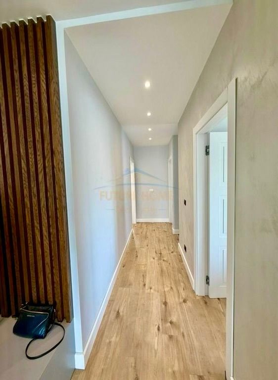 🏔️ Lusso e Privacy a "Sofia Hill Residence" – 3+1+2 con 2 Posti Auto! ✨