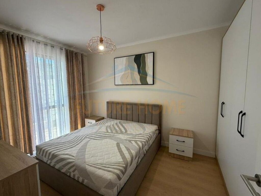 Shitet, Apartament 1+1, Misto Mame