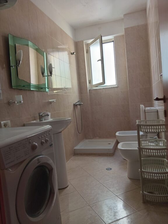 APARTAMENT 1+1 ME QERA; PLAZH HEKURUDHA