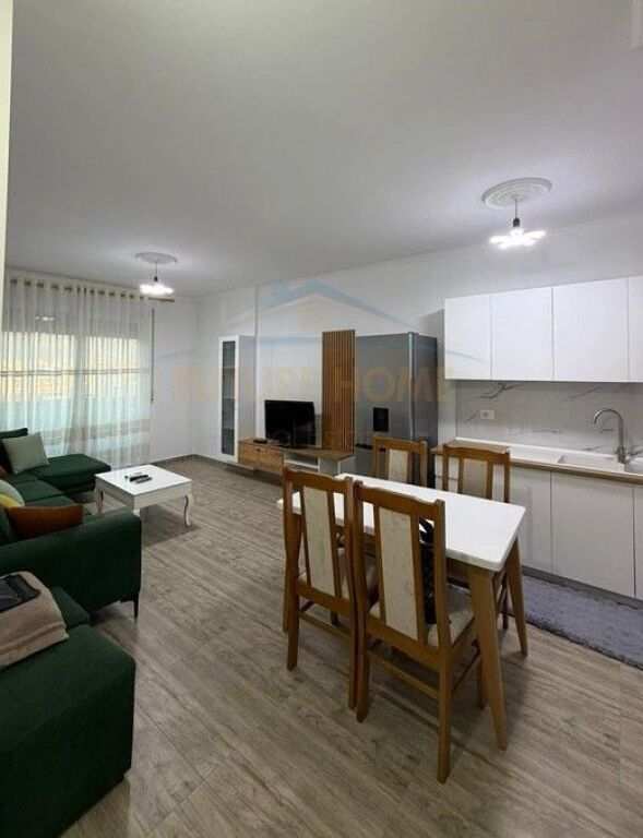 Qera, Apartament 1+1, Kompleksi Golden Park 3, Tirane