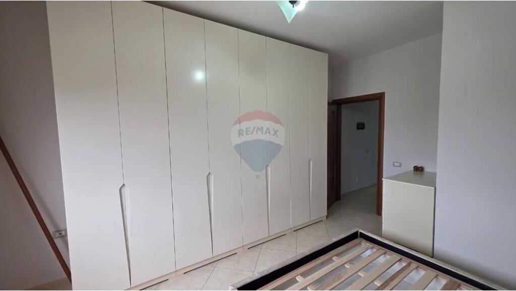 APARTAMENT 1+1 NË SHITJE – ALBANO &amp; ROMINA, VLORË