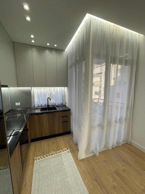🏡 SHITET APARTAMENT 1+1 – ASTIR, VILA L 📍 Tiranë