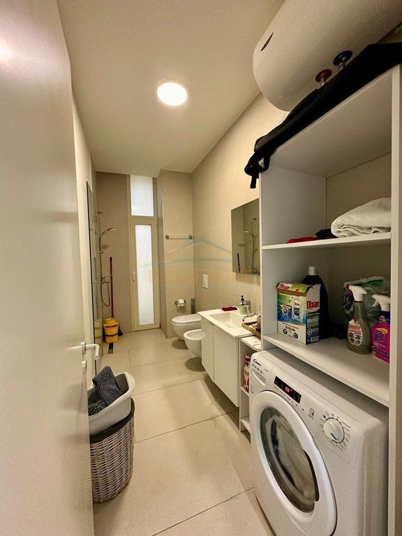 Shitet Apartament 2+1+Verande, Green Coast 1