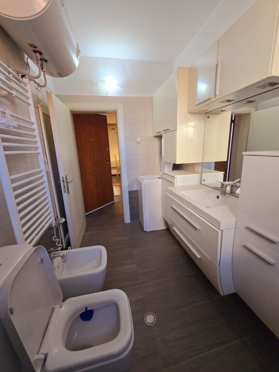 APARTAMENT DUBLEX 2+1 +2 PER SHITJE PRANE ISH RAJONIT