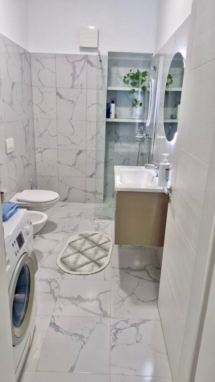 APARTAMENT 1+1 PËR QIRA NE GOLEM