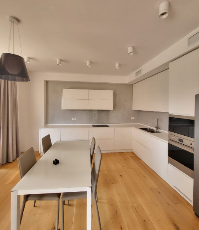 ✅Vilë me Qira – TEG