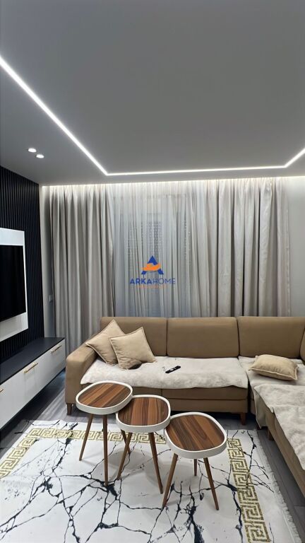 JEPET ME QERA APARTAMENT 2+1+POST PARKIMI " NE XHAMLLIK " 75000 LEKË