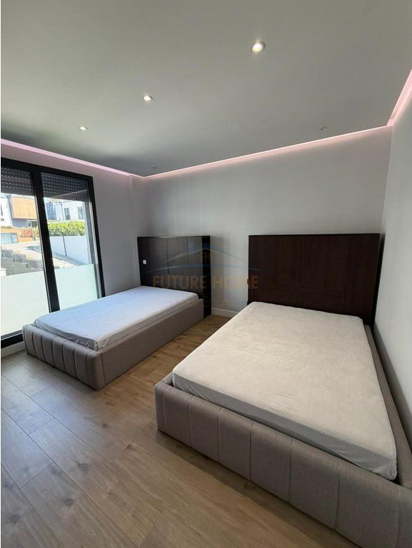 Shitet, Apartament 3+1+2+2 Poste Parkimi, Sofia Hill Residence, TEG