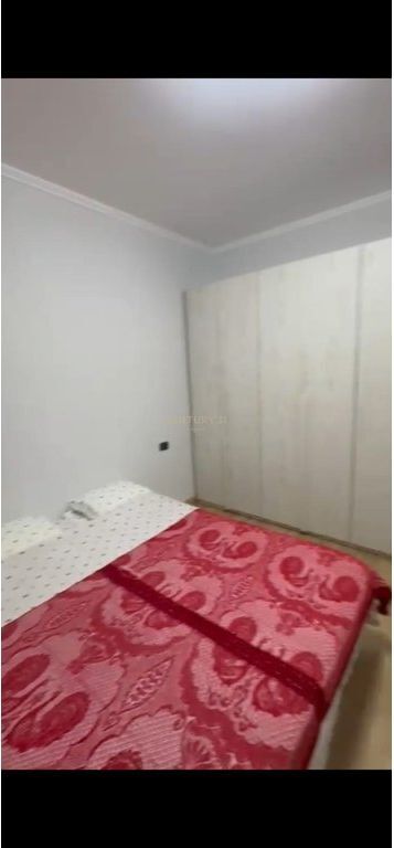 Jepet me qira apartament 1+1 – Rruga Jordan Misja, pranë “Kontakt” 400 L /Muaj
