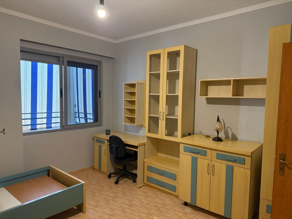 SHITET APARTAMENT 2+1 NE FRESK-RRUGA E THESARIT!!