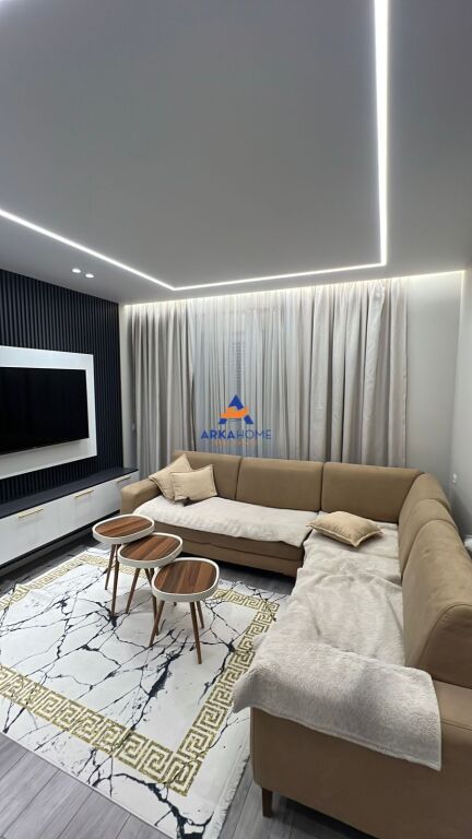 JEPET ME QERA APARTAMENT 2+1+POST PARKIMI " NE XHAMLLIK " 75000 LEKË