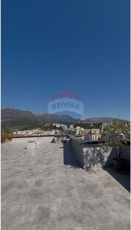 SHITET, DUPLEX, FRESKU, TIRANE