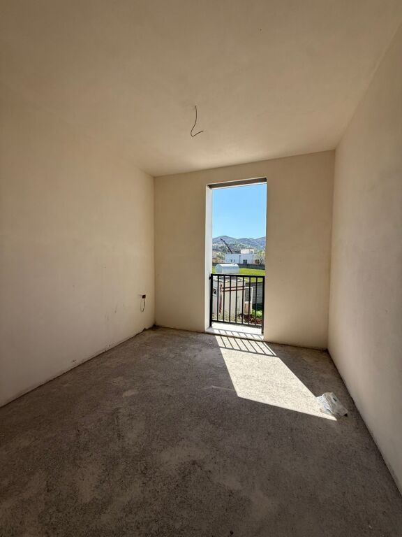 🏡 Apartament 1+1 për shitje 📍 Shehu Residence, Sauk i Ri