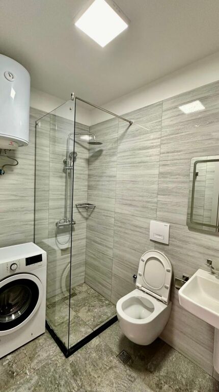 Apartament 1+1 per Qera tek Pazari i Ri