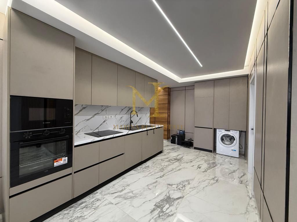 Super Apartament 2+1 në Plazh - Hekurudha, Durrës !!