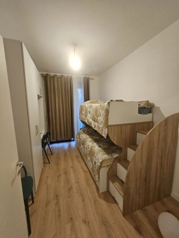 APARTAMENT PER QERA KOPSHTI ZOOLOGJIK