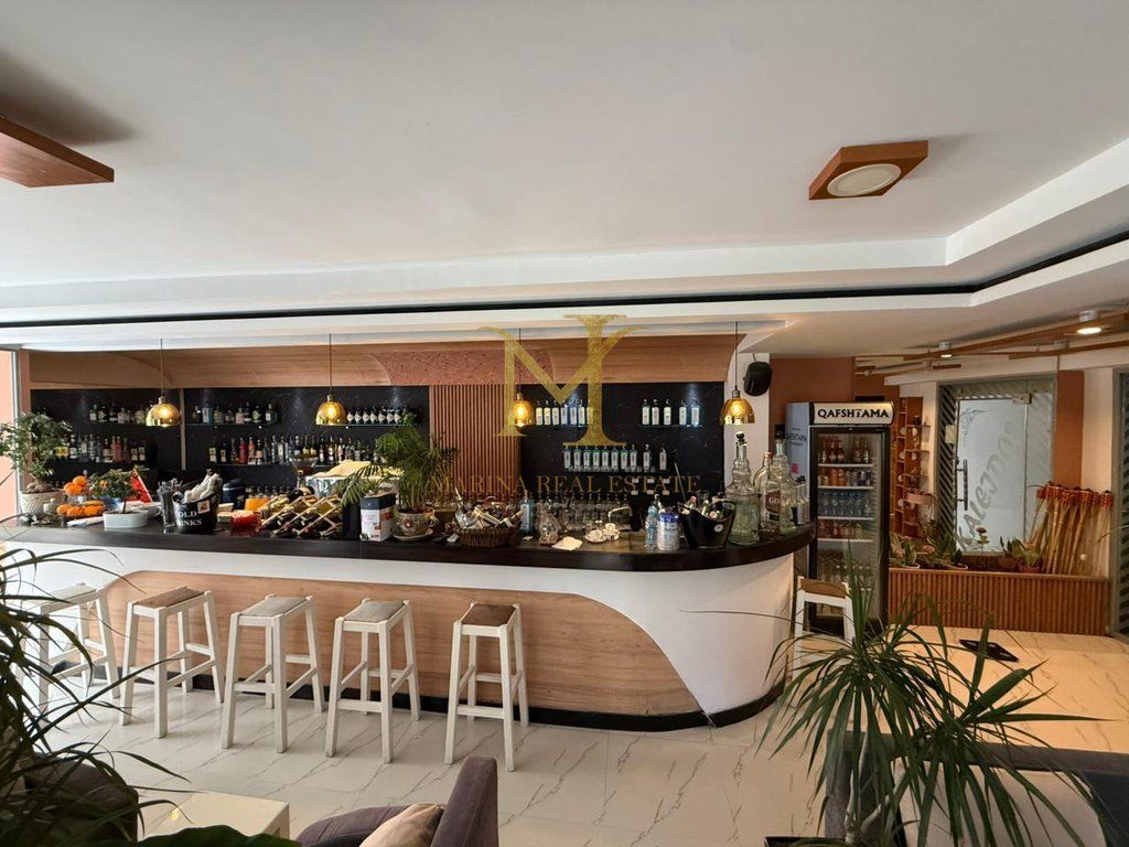 Ambient për qira në zonën qendrore pranë Drejtorisë së Policisë, Durrës