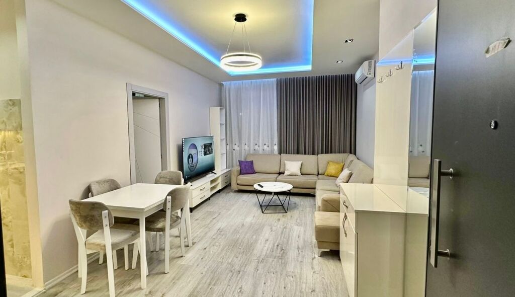 Apartament 1+1 per Qera tek Pazari i Ri