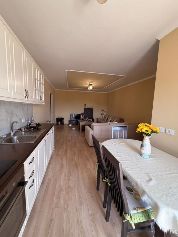 Shitet Apartament 3+1+2 - Ish Fabrika e Bukës, Durrës