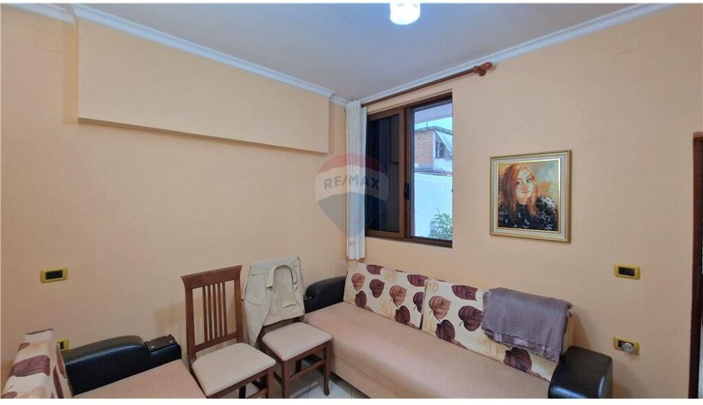 SHTËPI PRIVATE NË SHITJE – ÇOLE, VLORË