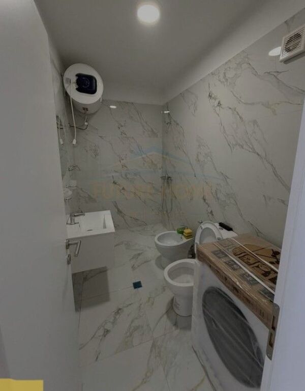 Shitet, Apartament 1+1, Misto Mame