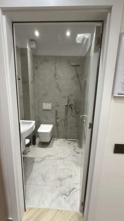 May 5 Studio Apartment for Rent