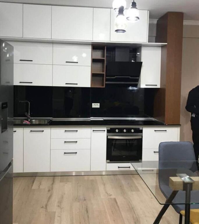 Appartamento 1+1 in affitto a due minuti dal Comune di Parigi