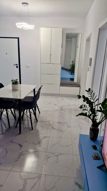 APARTAMENT 1+1 PËR QIRA NE GOLEM