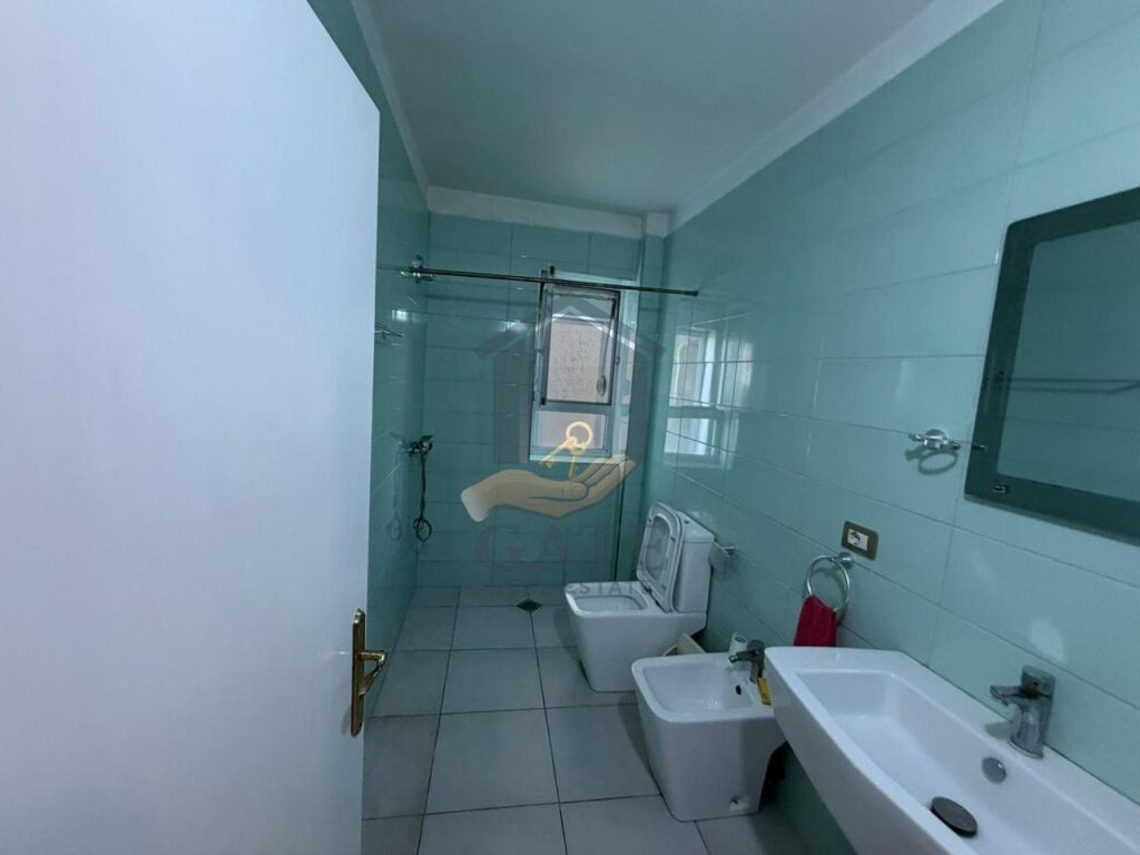 Shitet, Apartament 2+1+2, Muzeumi , Durres