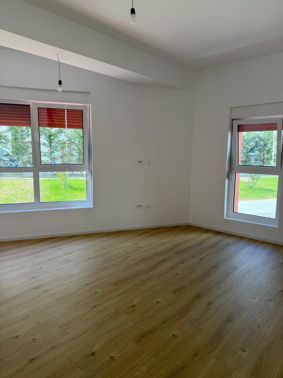 Office/apartment for rent