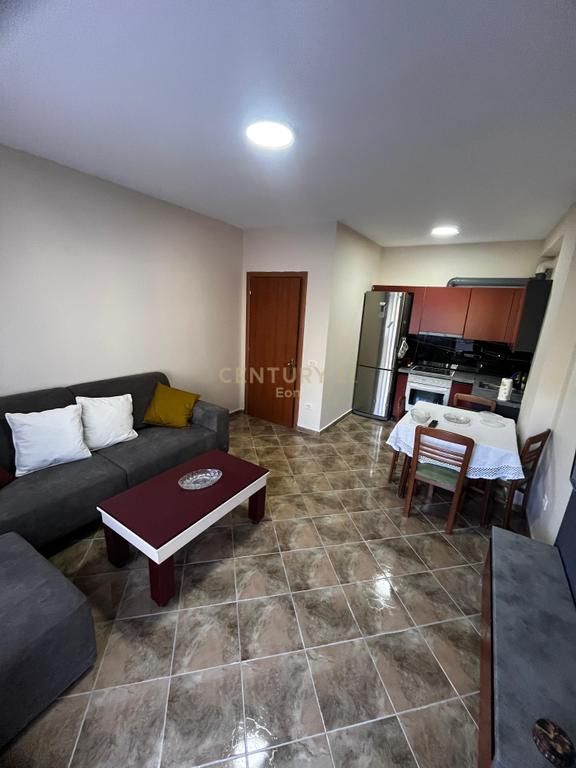 Apartament 1+1 në Shkëmbi i Kavajës, Durrës !