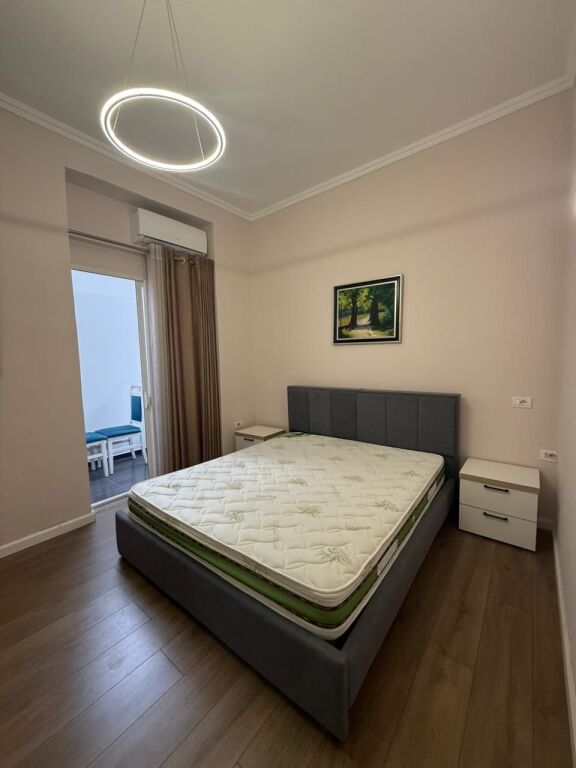 SHITET GARSONIERE (I KONVERTUAR 1+1) – RRUGA E DURRËSIT, BLLOKU I AMBASADAVE