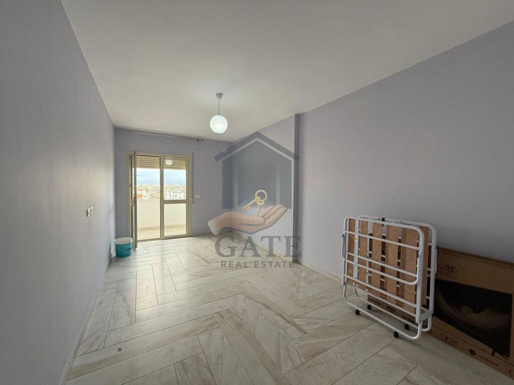 Jepet me qira apartament 2+1 me 2 tualete në zonën Spitalit, prane Pernocës   
