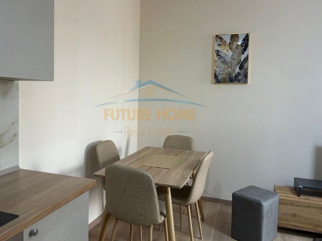 Qera, Apartament 1+1, Rruga e Kavajes,Tirane.