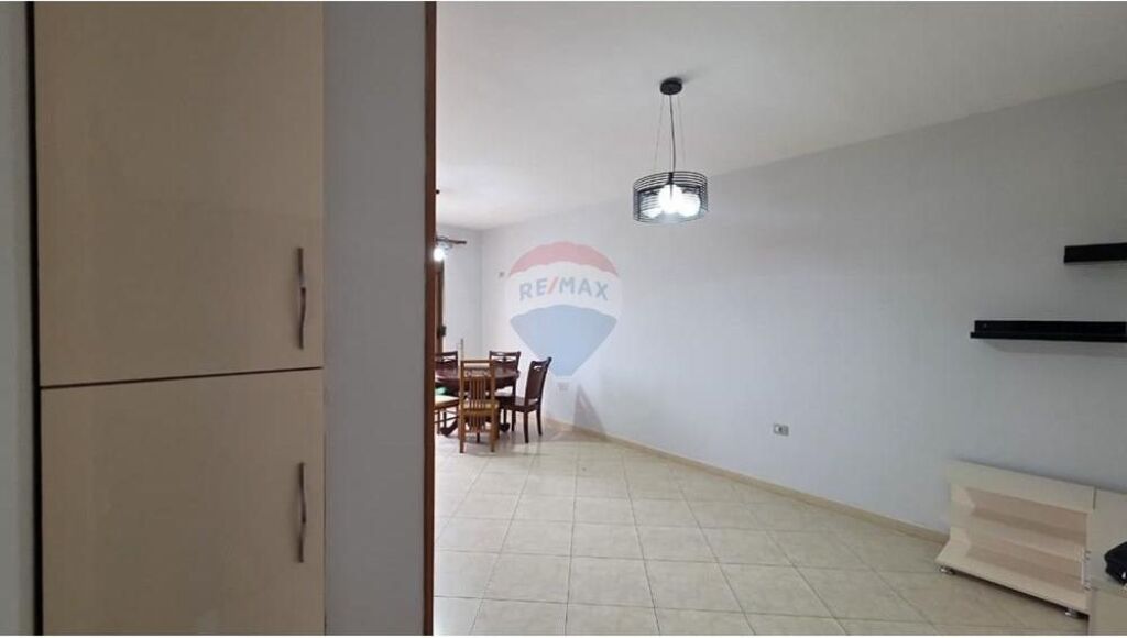 APARTAMENT 1+1 NË SHITJE – ALBANO &amp; ROMINA, VLORË
