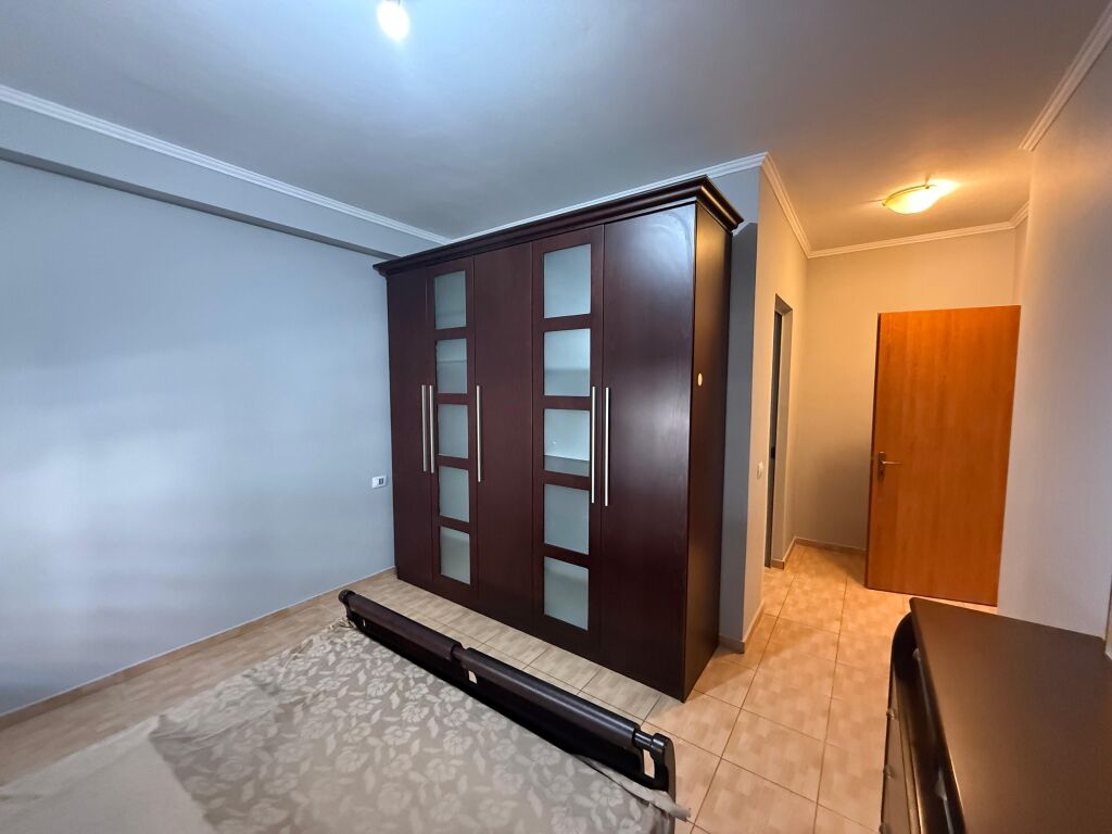 SHITET APARTAMENT 2+1 NE FRESK-RRUGA E THESARIT!!