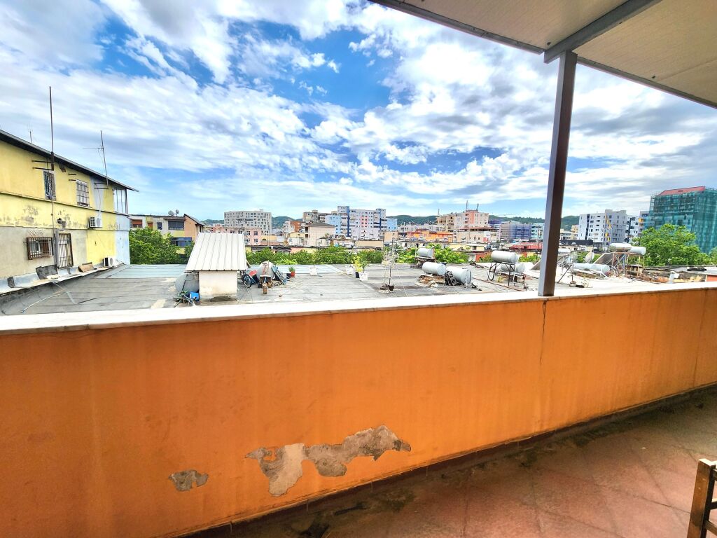 FOR SALE:️ 3+1+2wc &amp; 2 Balconies (21 Dhjetori - EXACTLY AT THE INTERSECTION Behind Albanian Post) With Separate Kitchen - Possibility to divide into two 2+1 units (189,000€)