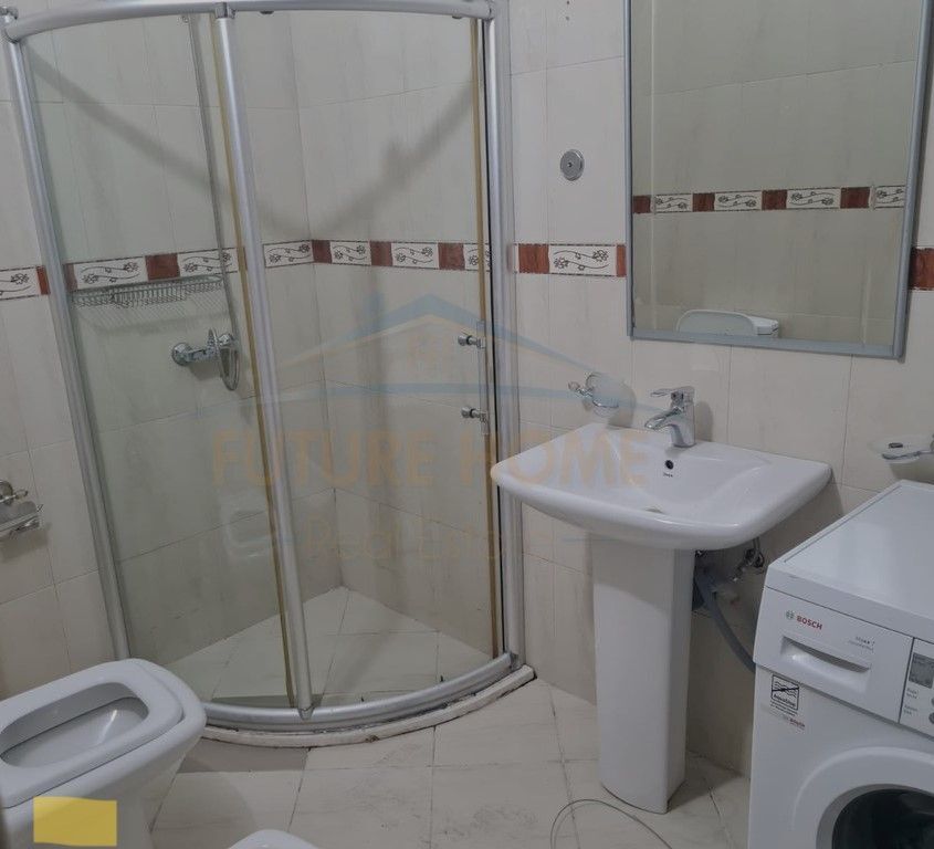 Qera, Apartament 2+1+2, Bar Bohem, Unaza e Re