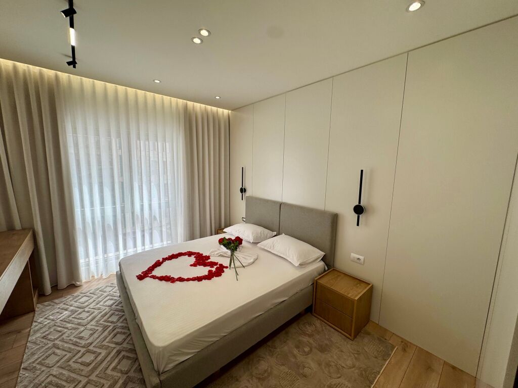 📣 QERA SUPER Apartament 2+1 Me 2 Tualete 📍 Zogu i Zi ✨