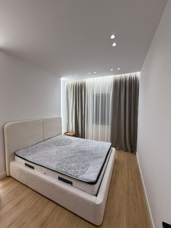 Aparyamwnt 1+1 per Shitje Vila L Astir !