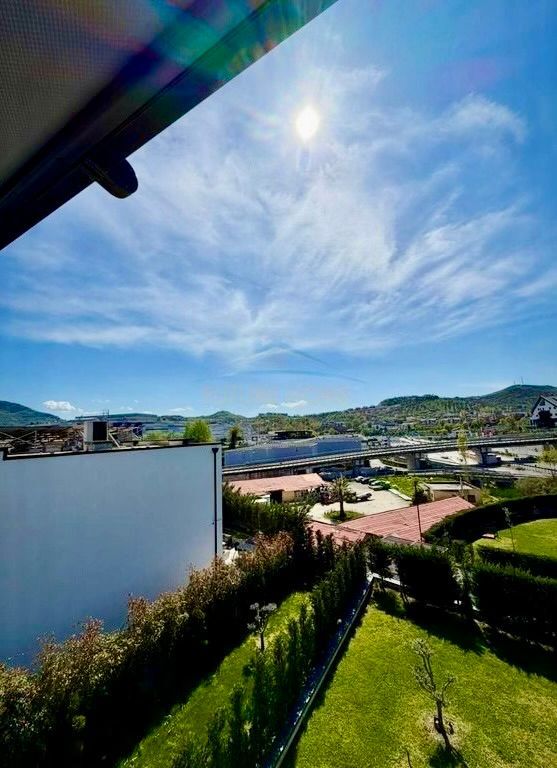 🏔️ Lusso e Privacy a "Sofia Hill Residence" – 3+1+2 con 2 Posti Auto! ✨