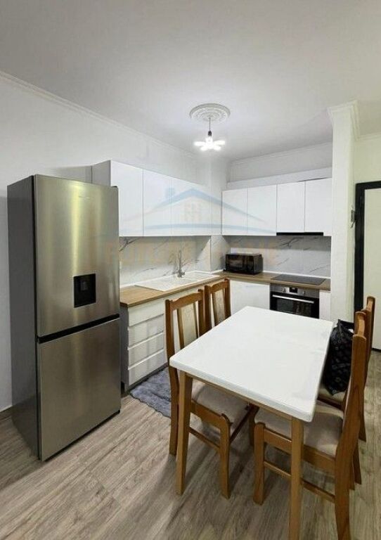 Qera, Apartament 1+1, Kompleksi Golden Park 3, Tirane